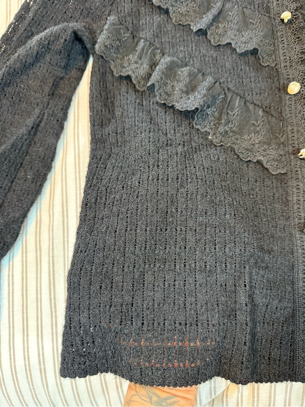 Vintage Black Lace Ruffle Blouse Women’s Medium Pearl Button Cottagecore Top - Picture 13 of 13